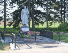 Нам дороги эти позабыть нельзя